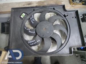 Gebruikte Koelvinhuis Alfa Romeo GT Prijs € 50,00 Margeregeling aangeboden door Autodemontage Aandijk