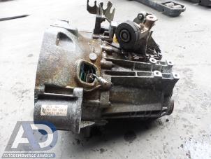 Begagnade Växellåda Volkswagen Sharan (7M8/M9/M6) 2.0 Pris € 149,99 Marginaltabell erbjuds av Autodemontage Aandijk