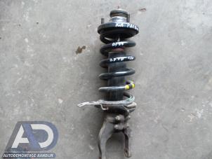 Gebruikte Veerpoot links-voor Kia Pregio Prijs € 34,99 Margeregeling aangeboden door Autodemontage Aandijk