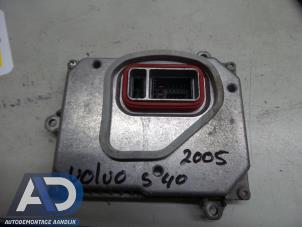 Begagnade Xenonmodul Volvo S40 (MS) 2.4 20V Pris € 49,99 Marginaltabell erbjuds av Autodemontage Aandijk