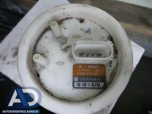 Begagnade Bensinpump Volkswagen Fox (5Z) 1.2 Pris € 29,99 Marginaltabell erbjuds av Autodemontage Aandijk