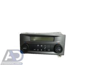 Begagnade Värmekontrollpanel Renault Laguna II (BG) 1.8 16V Pris € 29,99 Marginaltabell erbjuds av Autodemontage Aandijk