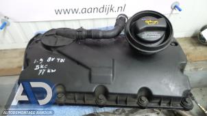 Używane Pokrywa zaworów Volkswagen Caddy Cena na żądanie oferowane przez Autodemontage Aandijk