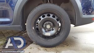 Gebruikte Velgen set Volkswagen Touran (1T1/T2) 2.0 TDI DPF Cross Touran Prijs € 149,99 Margeregeling aangeboden door Autodemontage Aandijk