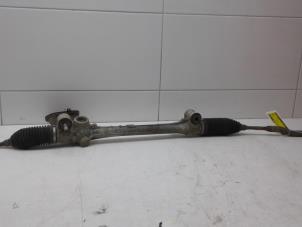 Begagnade Servostyrningsbox Toyota Yaris II (P9) 1.4 D-4D Pris € 99,00 Marginaltabell erbjuds av Autobedrijf G.H. Wessel B.V.