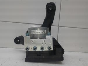 Begagnade ABS-pump Mini Mini (F56) 1.5 12V One D Pris € 199,00 Marginaltabell erbjuds av Autobedrijf G.H. Wessel B.V.