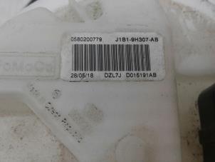 Gebruikte Brandstofpomp Elektrisch Ford Fiesta 7 1.0 EcoBoost 12V 100 Prijs € 50,00 Margeregeling aangeboden door Wessel Parts & Service B.V.