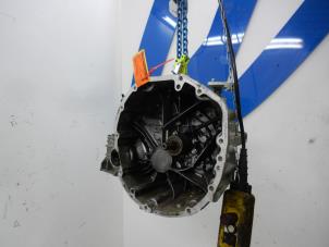 Gebruikte Versnellingsbak Renault Koleos I 2.0 dCi 16V 4x4 Prijs € 599,00 Margeregeling aangeboden door Autobedrijf G.H. Wessel B.V.