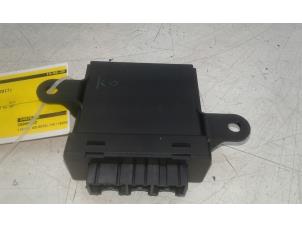 Begagnade PDC-modul Opel Astra Mk.7 1.6 CDTI 16V Pris € 65,00 Marginaltabell erbjuds av Wessel Parts & Service B.V.