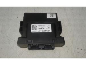 Gebruikte Gateway module Opel Karl 1.0 12V Prijs € 70,00 Margeregeling aangeboden door Wessel Parts & Service B.V.