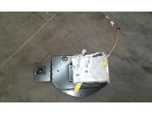 Gebruikte Regelapparaat hybride accu Mercedes GLE (W166) 500 e 3.0 V6 24V 4-Matic Prijs € 499,00 Margeregeling aangeboden door Autobedrijf G.H. Wessel B.V.