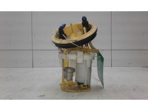 Gebruikte Tank element Pomp Audi A4 Allroad Quattro (B9) 3.0 TDI V6 24V Prijs € 89,00 Margeregeling aangeboden door Autobedrijf G.H. Wessel B.V.