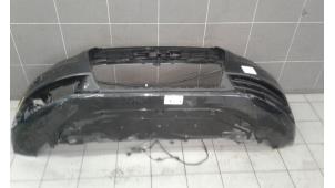 Gebruikte Voorbumper Audi A6 (C7) 3.0 TDI V6 24V Quattro Prijs € 399,00 Margeregeling aangeboden door Autobedrijf G.H. Wessel B.V.