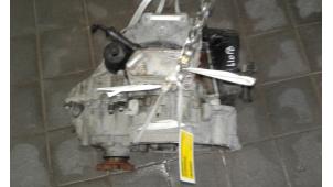 Używane Skrzynia biegów Seat Leon ST (5FF) 2.0 TDI 16V Cena € 1.999,00 Procedura marży oferowane przez Autobedrijf G.H. Wessel B.V.