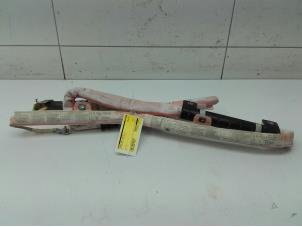 Gebruikte Airbag hemel rechts Kia Niro I (DE) 1.6 GDI Hybrid Prijs € 99,00 Margeregeling aangeboden door Autobedrijf G.H. Wessel B.V.