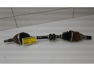 Gebruikte Aandrijfas links-voor Nissan Micra (K14) 1.5 dCi Prijs € 60,00 Margeregeling aangeboden door Wessel Parts & Service B.V.