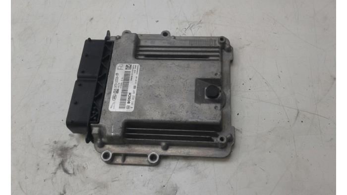 Dator, motorstyrning från en Jaguar XE 2.0 D E-Performance 16V 2015