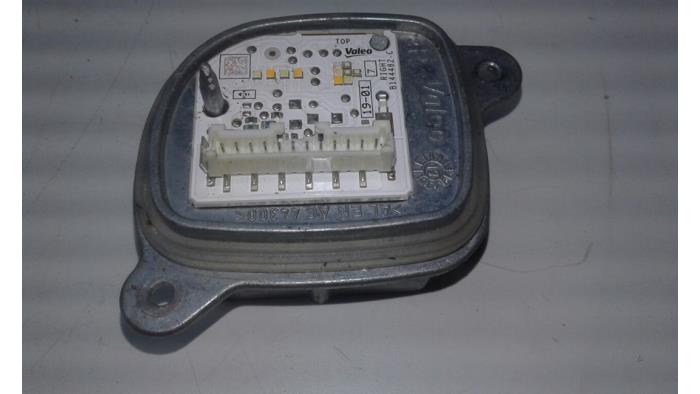 LED lamp van een Opel Corsa F (UB/UH/UP) 1.2 Turbo 12V 100 2020