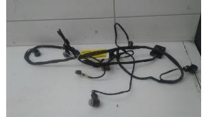 Gebruikte Parkeersensor set Mercedes GLE (W166) 250d 2.0 Prijs € 199,00 Margeregeling aangeboden door Autobedrijf G.H. Wessel B.V.