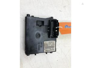 Gebruikte Koeling Module Mercedes C (W205) C-200 2.0 CGI 16V Prijs € 49,00 Margeregeling aangeboden door Autobedrijf G.H. Wessel B.V.