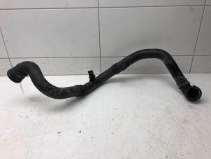 Gebruikte Intercooler Buis Opel Astra K 1.4 Turbo 16V Prijs € 39,00 Margeregeling aangeboden door Autobedrijf G.H. Wessel B.V.