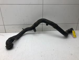 Gebruikte Intercooler Buis Opel Astra K 1.4 Turbo 16V Prijs € 39,00 Margeregeling aangeboden door Autobedrijf G.H. Wessel B.V.