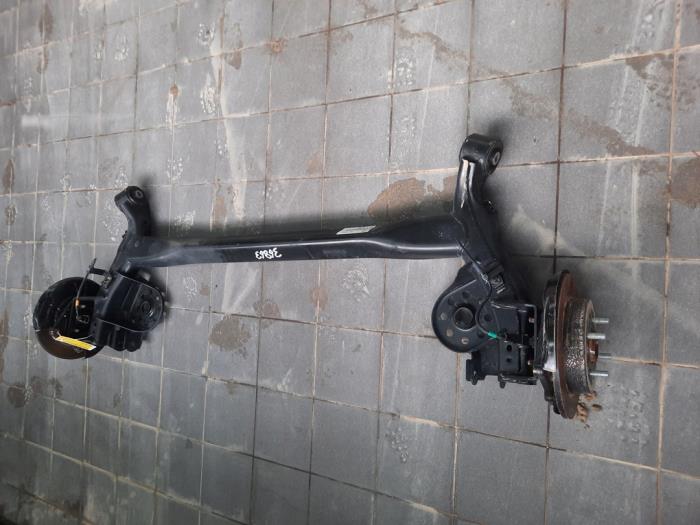 Rear-wheel drive axle Kia Rio IV 1.0i T-GDi 100 12V - 55100H8100 G3LC