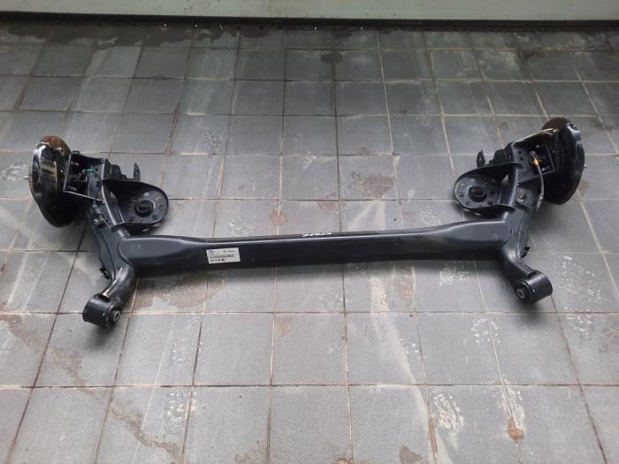 Rear-wheel drive axle Kia Rio IV 1.0i T-GDi 100 12V - 55100H8100 G3LC