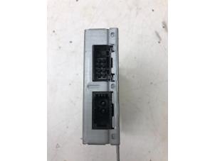 Gebruikte Regelunit Multi Media Mercedes GLK (204.7/9) 2.2 220 CDI 16V BlueEfficiency Prijs € 49,00 Margeregeling aangeboden door Autobedrijf G.H. Wessel B.V.