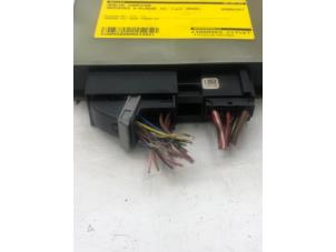 Gebruikte Adblue Computer Mercedes S (222.0/222.1) 3.0 S-400d 4-Matic Prijs € 99,00 Margeregeling aangeboden door Autobedrijf G.H. Wessel B.V.