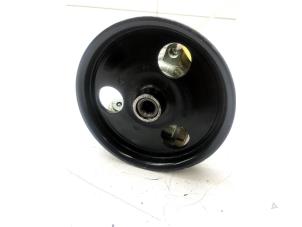 Begagnade Servostyrningspump Renault Clio Pris € 49,00 Marginaltabell erbjuds av Autobedrijf G.H. Wessel B.V.