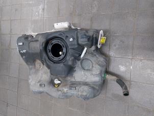 Gebruikte Brandstoftank Opel Insignia Sports Tourer 2.0 CDTI 16V Prijs € 299,00 Margeregeling aangeboden door Autobedrijf G.H. Wessel B.V.