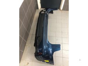 Gebruikte Achterbumper Lynk &amp; Co 01 1.5 PHEV Prijs € 999,00 Margeregeling aangeboden door Autobedrijf G.H. Wessel B.V.