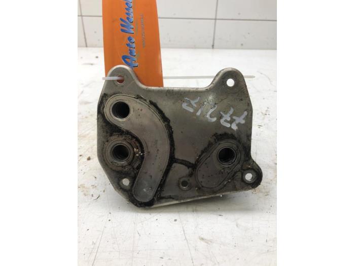 Oljekylare från en Mercedes-Benz C Combi (S203) 2.7 C-270 CDI 20V 2002