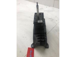 Begagnade Automatisk växelväljare Opel Insignia Pris € 99,00 Marginaltabell erbjuds av Autobedrijf G.H. Wessel B.V.