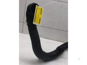 Gebruikte Intercooler Buis Opel Astra K 1.4 Turbo 16V Prijs € 49,00 Margeregeling aangeboden door Autobedrijf G.H. Wessel B.V.