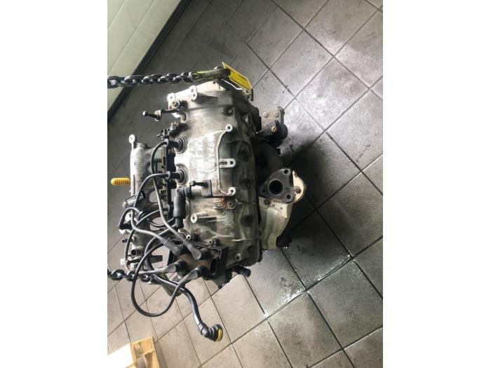 Motor från en Renault Clio III Estate/Grandtour (KR) 1.2 16V TCE 100 2008