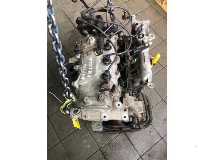 Motor från en Renault Clio III Estate/Grandtour (KR) 1.2 16V TCE 100 2008