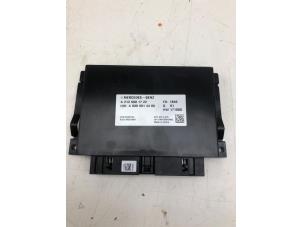 Gebruikte Computer Automatische Bak Mercedes E (R238) E-300 2.0 Turbo 16V Prijs € 79,00 Margeregeling aangeboden door Autobedrijf G.H. Wessel B.V.