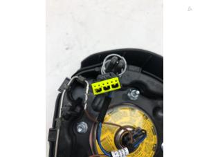 Gebruikte Airbag links (Stuur) BMW 2 serie Active Tourer (F45) 218i 1.5 TwinPower Turbo 12V Prijs € 149,00 Margeregeling aangeboden door Autobedrijf G.H. Wessel B.V.