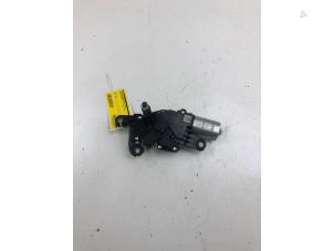 Gebruikte Ruitenwissermotor achter Ford EcoSport (JK8) 1.0 EcoBoost 12V 125 Prijs € 39,00 Margeregeling aangeboden door Autobedrijf G.H. Wessel B.V.