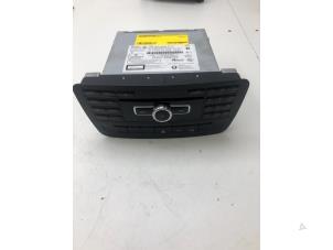 Begagnade Navigeringssystem Mercedes CLA (117.3) 1.6 CLA-180 16V Pris € 125,00 Marginaltabell erbjuds av Autobedrijf G.H. Wessel B.V.