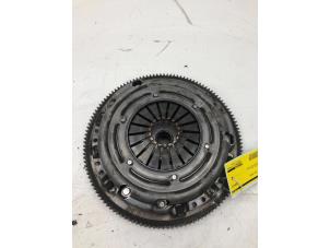 Begagnade Svänghjul Skoda Fabia III (NJ3) 1.0 12V Pris € 99,00 Marginaltabell erbjuds av Wessel Parts & Service B.V.