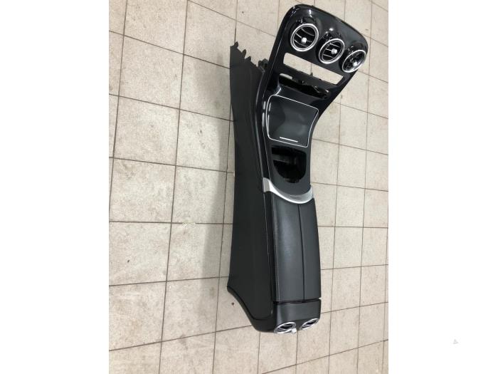 Mittkonsol från en Mercedes-Benz GLC (X253) 2.2 250d 16V BlueTEC 4-Matic 2016