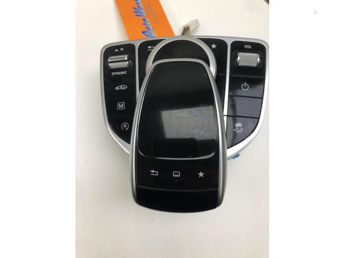 I-Drive-vred från en Mercedes-Benz GLC (X253) 2.2 250d 16V BlueTEC 4-Matic 2016