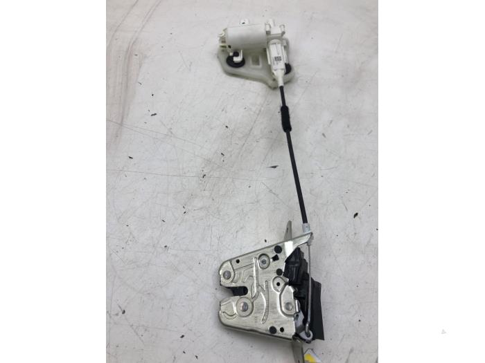 Låsmekanism, baklucka från en Mercedes-Benz GLC (X253) 2.2 250d 16V BlueTEC 4-Matic 2016