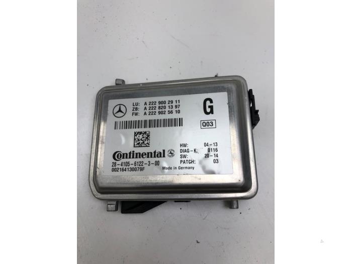 Framåtriktad kamera från en Mercedes-Benz GLC (X253) 2.2 250d 16V BlueTEC 4-Matic 2016