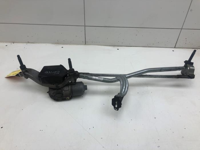 Främre torkarmotor från en Mercedes-Benz GLC (X253) 2.2 250d 16V BlueTEC 4-Matic 2016