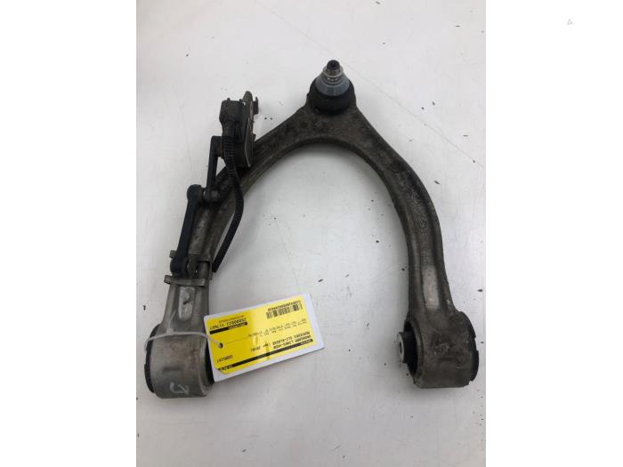 Främre gaffelben, vänster från en Mercedes-Benz GLC (X253) 2.2 250d 16V BlueTEC 4-Matic 2016