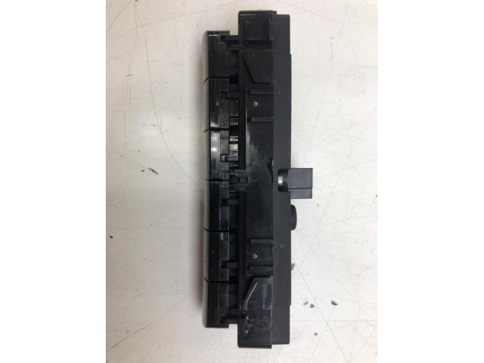 Brytare (diverse) från en Mercedes-Benz GLC (X253) 2.2 250d 16V BlueTEC 4-Matic 2016